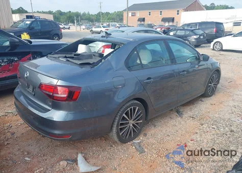 2016 Volkswagen Jetta 1.8T Sport из США, поврежденный, VIN 3VWD17AJ1GM271930